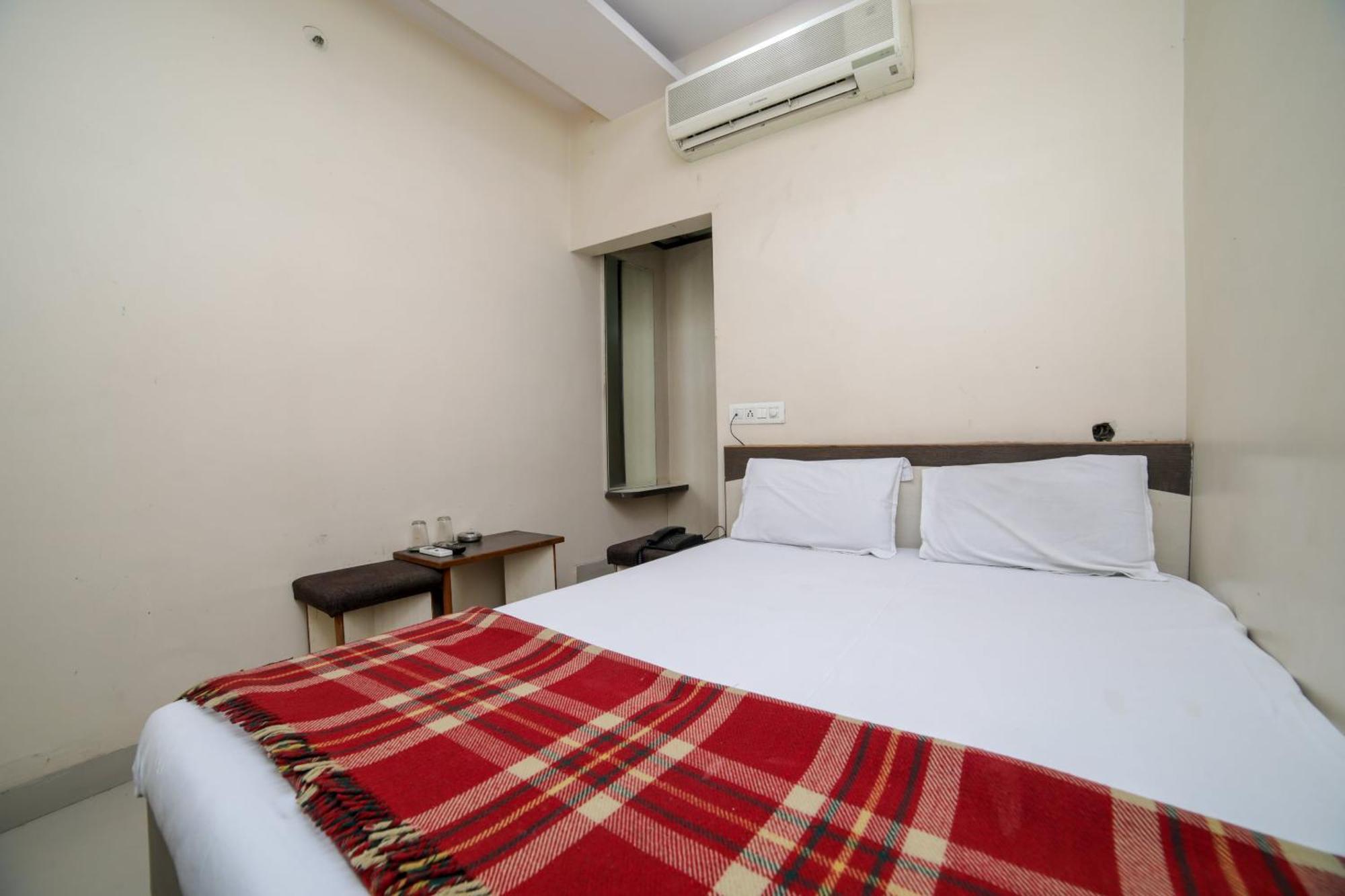 Spot On Shraddha Hotel Nagpur Exterior photo