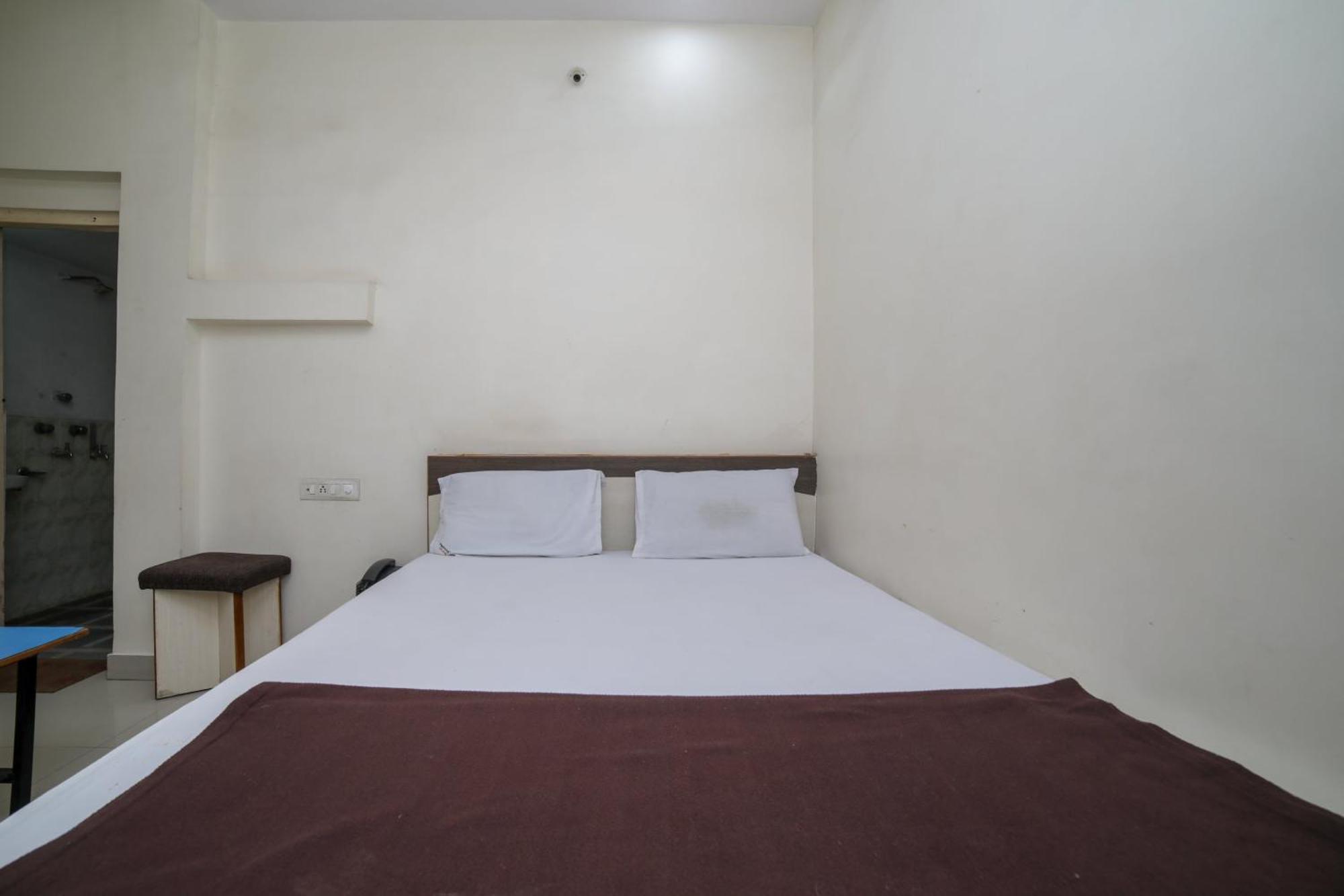 Spot On Shraddha Hotel Nagpur Exterior photo